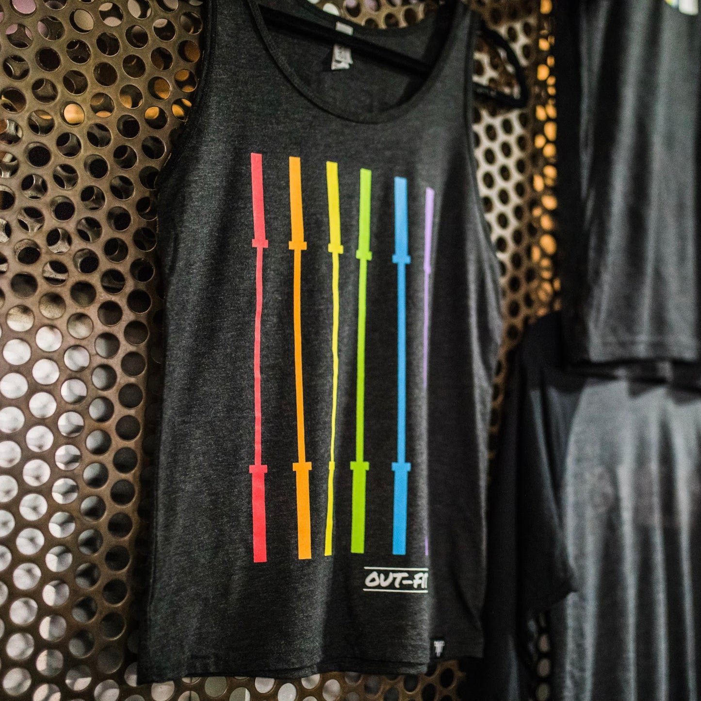 OUT-FIT Barbell Flag Tank - Charcoal